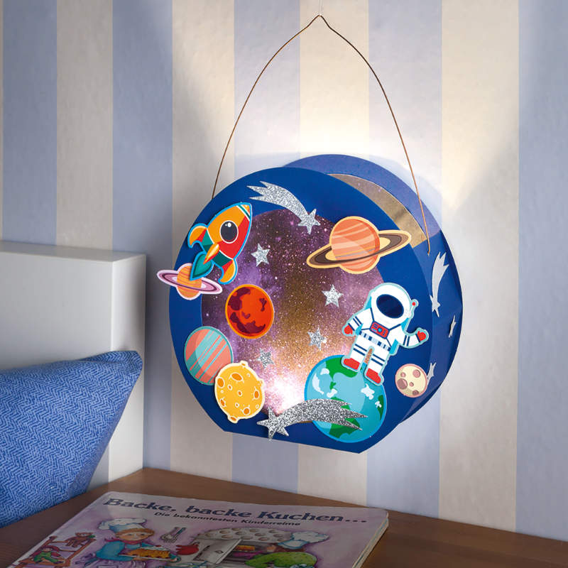 Kindergeburtstag-Bastelset_Laterne_Weltraum_2