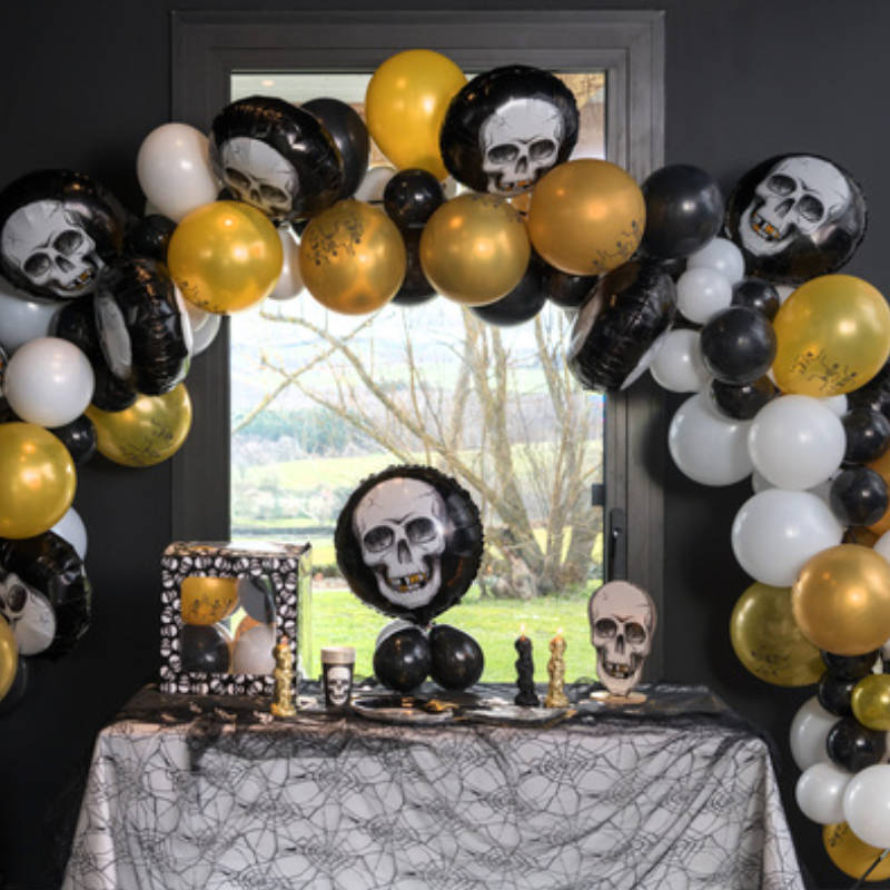 Kindergeburtstag-Ballonbogen_Skelett_1