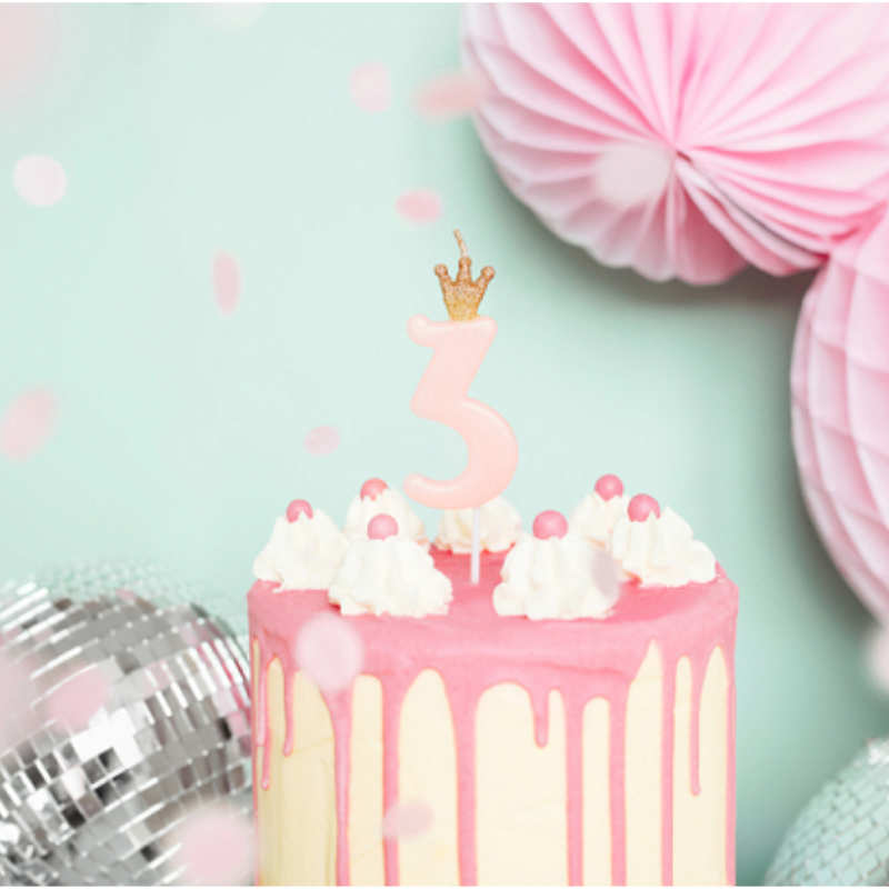 Kindergeburtstag-Zahlenkerze_Zahl_3_mit_Krone_Rosa_1