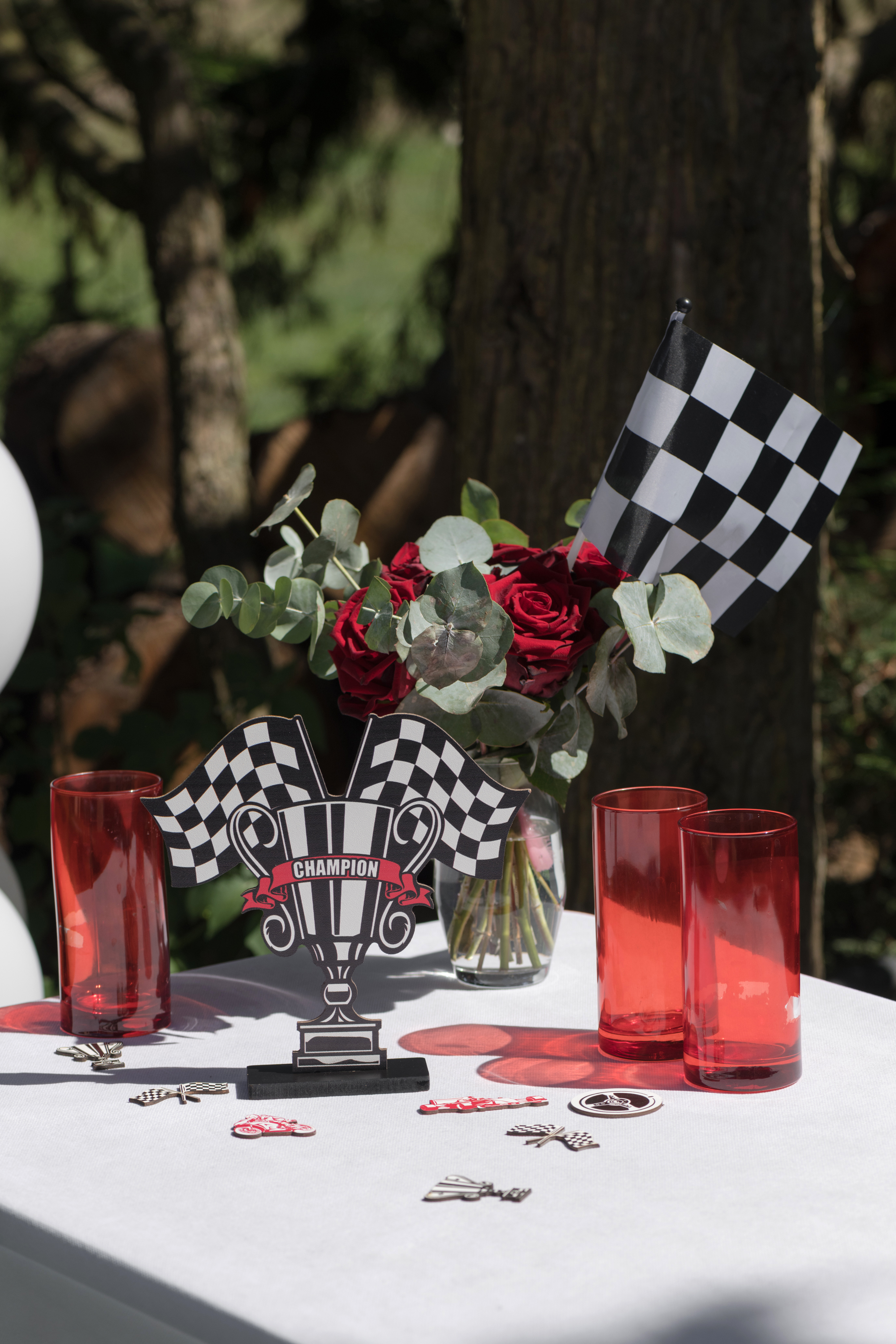 Blume, Blumen-Arrangement, Rose, Blumenstrauß, Glas