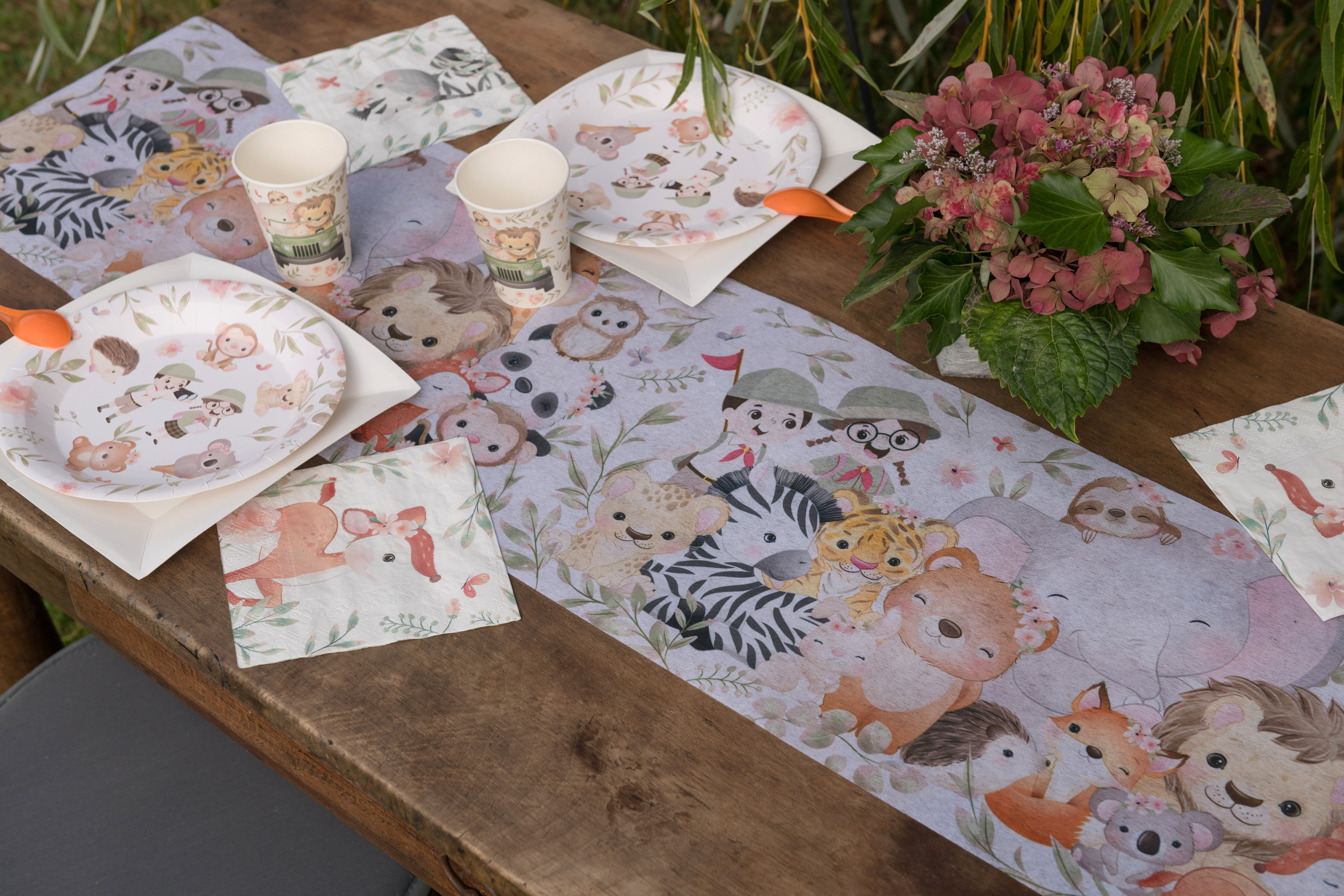 Tabelle, Tischplatte, Blume, Blumen-Arrangement, Dekoration für Zuhause