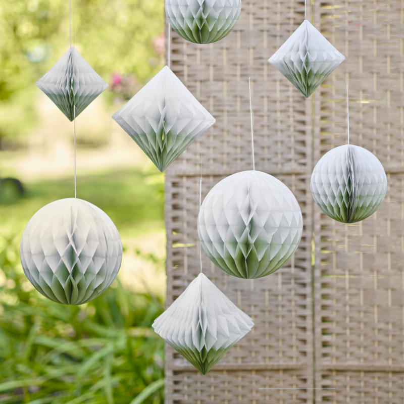 Kindergeburtstag-Hangedekoration-Set-Wabenballe-2