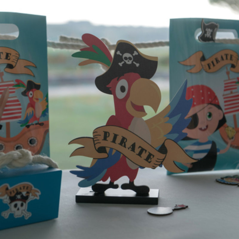 Kindergeburtstag-Tischdekoration_Pirate_Papagei_1